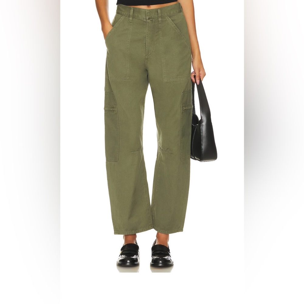 Marcelle Low Slung Cargo in Surplus
Citizens of Humanity